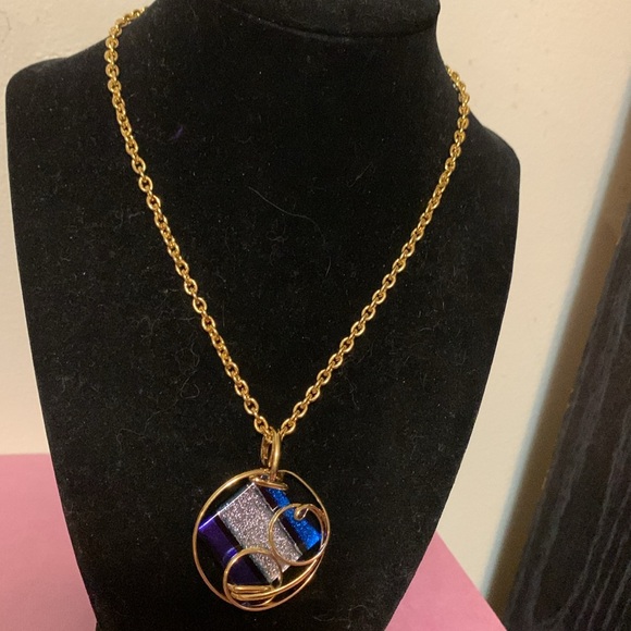 Beautiful necklace 16” - Picture 2 of 7